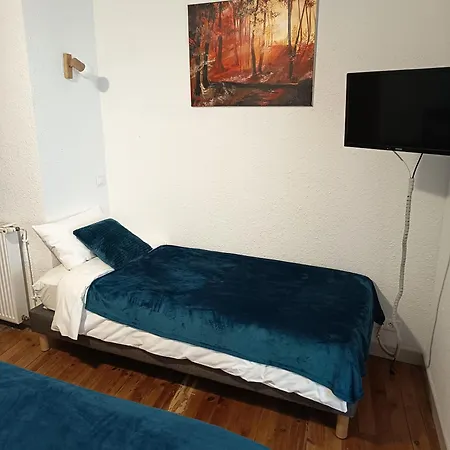 Frühstückspension De La Belette 2*