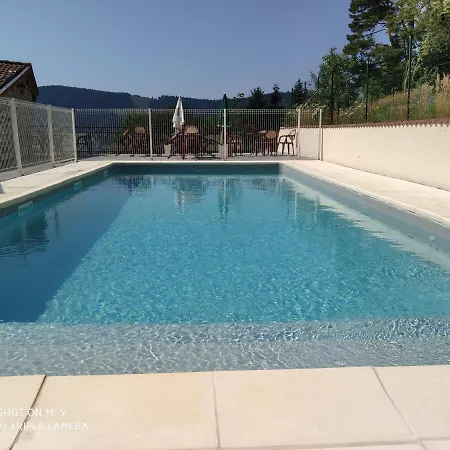 De La Belette 2* Le Monestier